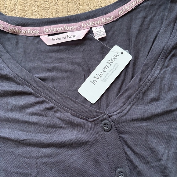 La Vie En Rose Cropped Button-Down Lounge Long-Sleeve, M - Picture 3 of 5